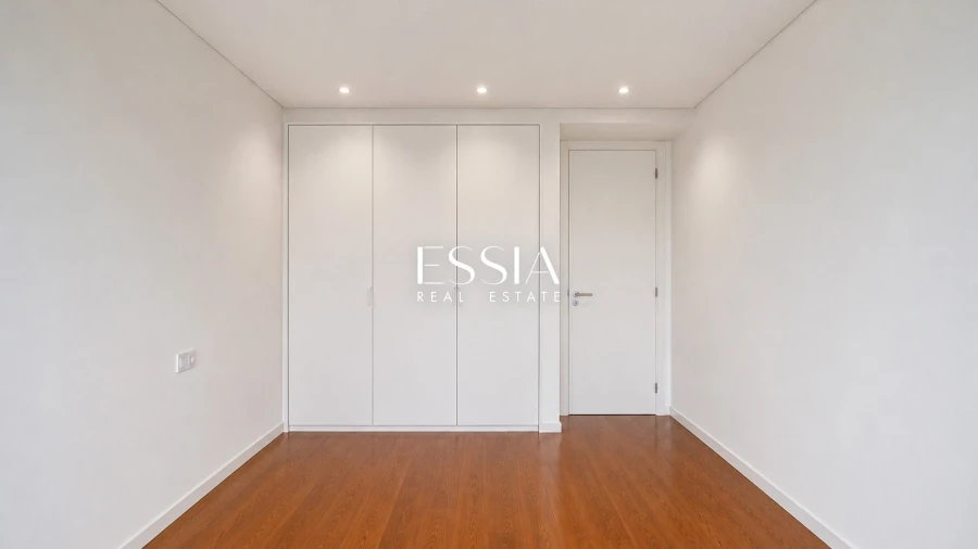 Apartamento T3 para Venda em Ramalde Foto 11