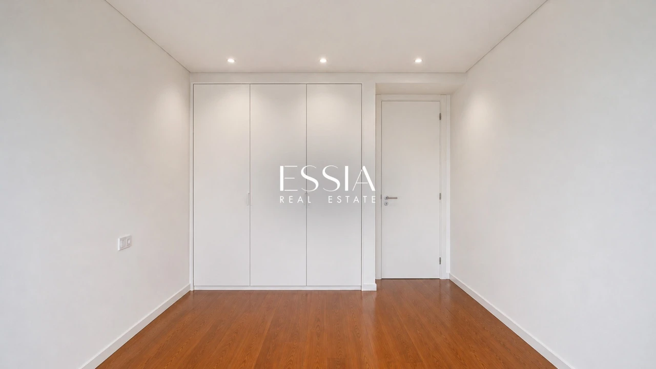 Apartamento T3 para Venda em Ramalde Foto 8