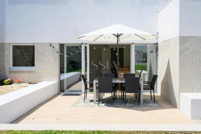 Moradia T4 para Venda em Aldoar, Foz do Douro e Nevogilde