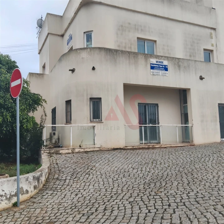 Loja para Venda em Ferreiras Foto 2