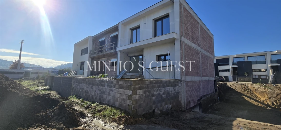 Moradia T3 para Venda em Palmeira Foto 8