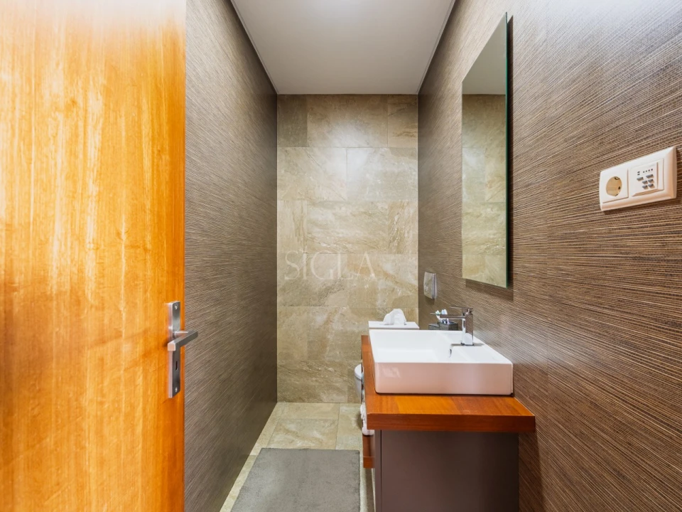 Moradia T3 para Venda em Gulpilhares e Valadares Foto 40