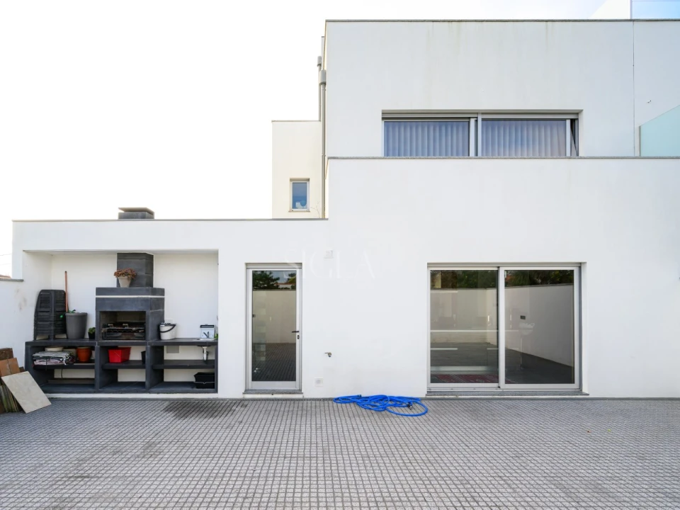 Moradia T3 para Venda em Gulpilhares e Valadares Foto 11