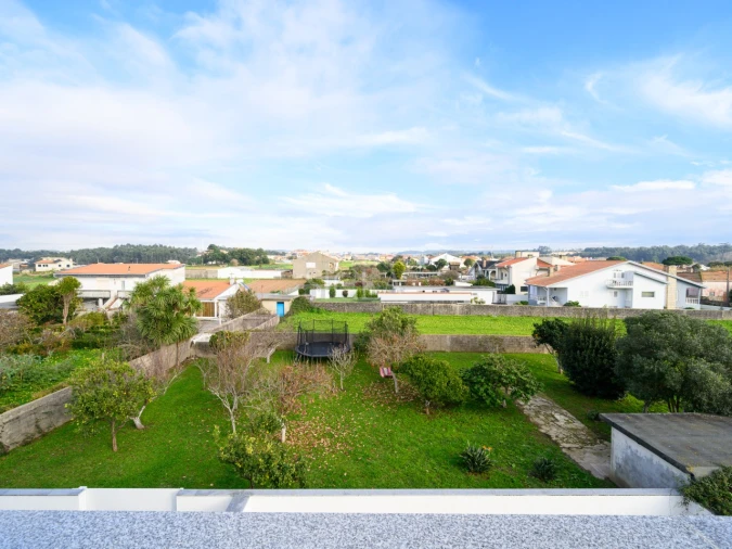 Moradia T3 para Venda em Gulpilhares e Valadares Foto 34