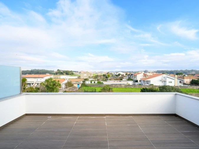 Moradia T3 para Venda em Gulpilhares e Valadares Foto 37