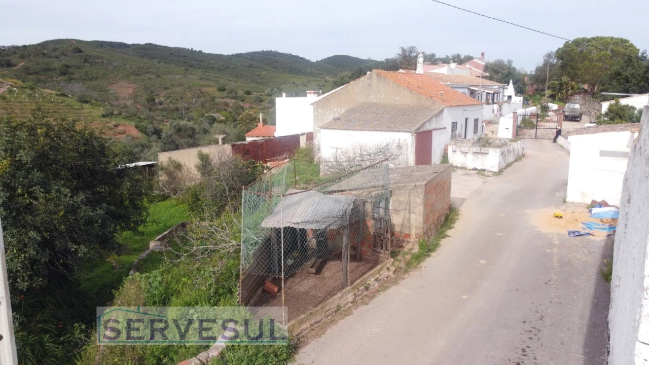 Quinta T2 para Venda em São Bartolomeu de Messines Foto 24