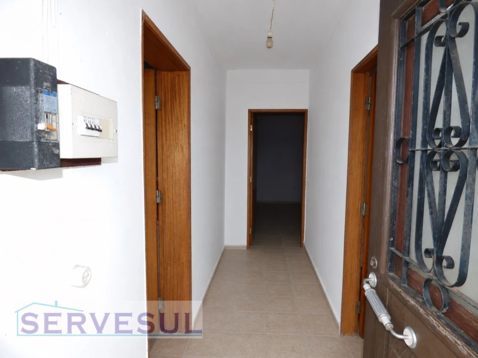 Quinta T2 para Venda em São Bartolomeu de Messines Foto 10