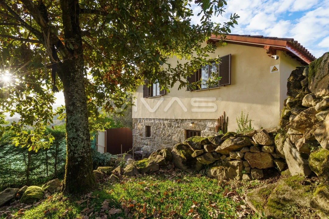 Moradia T4 para Venda em Valbom (São Pedro), Passô e Valbom (São Martinho) Foto 33