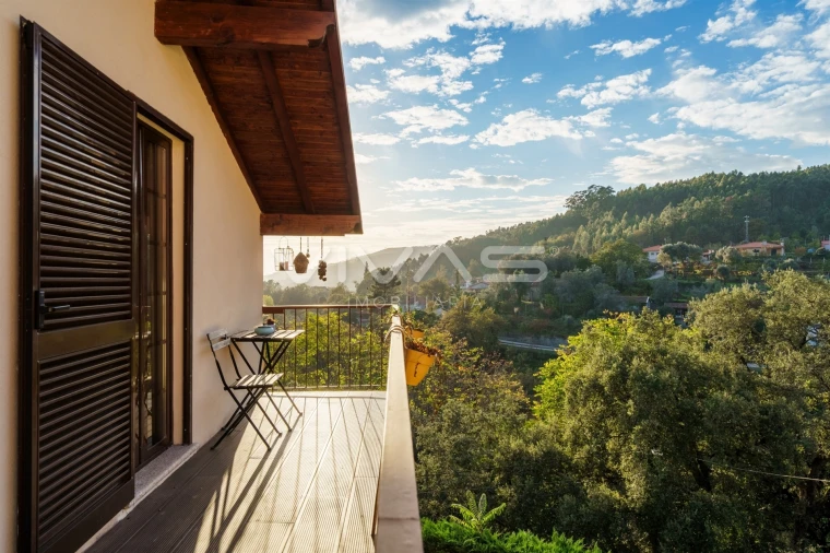 Moradia T4 para Venda em Valbom (São Pedro), Passô e Valbom (São Martinho) Foto 2