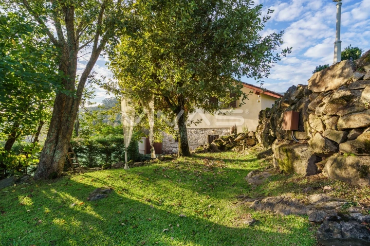 Moradia T4 para Venda em Valbom (São Pedro), Passô e Valbom (São Martinho) Foto 34