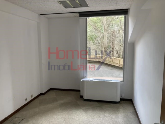 Escritório para Venda em Avenidas Novas Foto 25