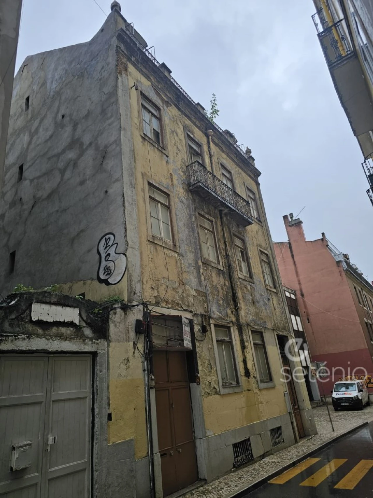 Prédio para Venda em Santo António Foto 1