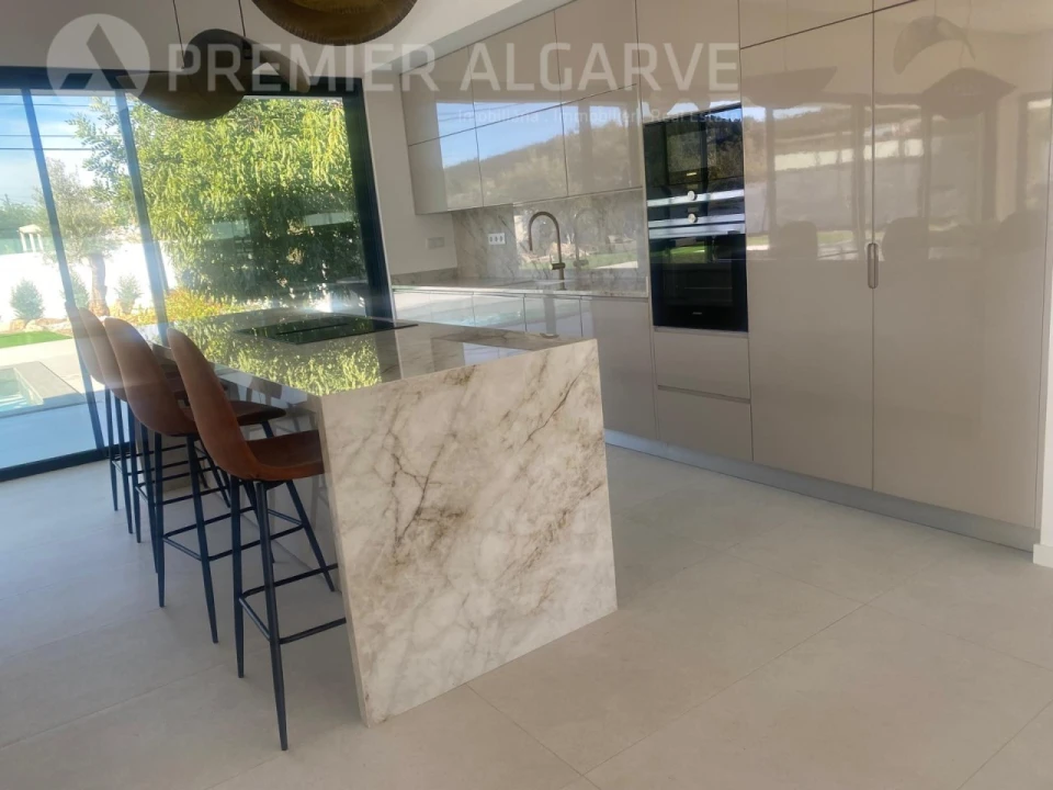 Moradia T4 para Venda em São Brás de Alportel Foto 17