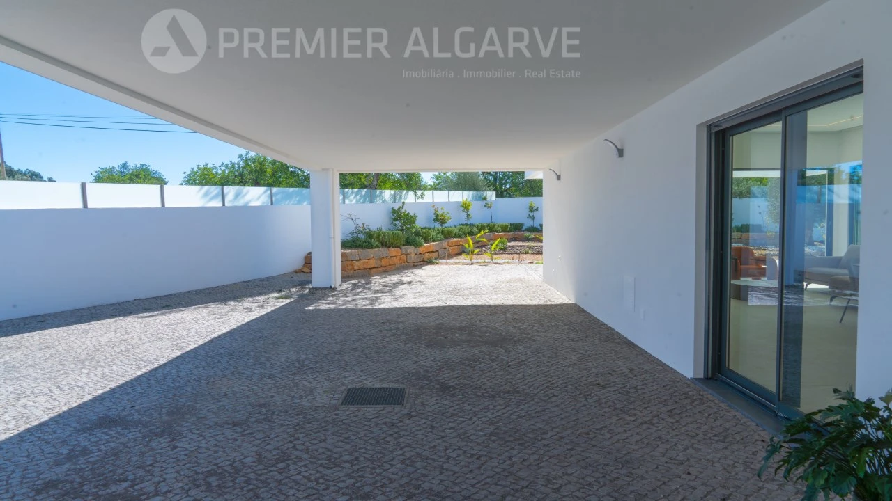 Moradia T4 para Venda em São Brás de Alportel Foto 54