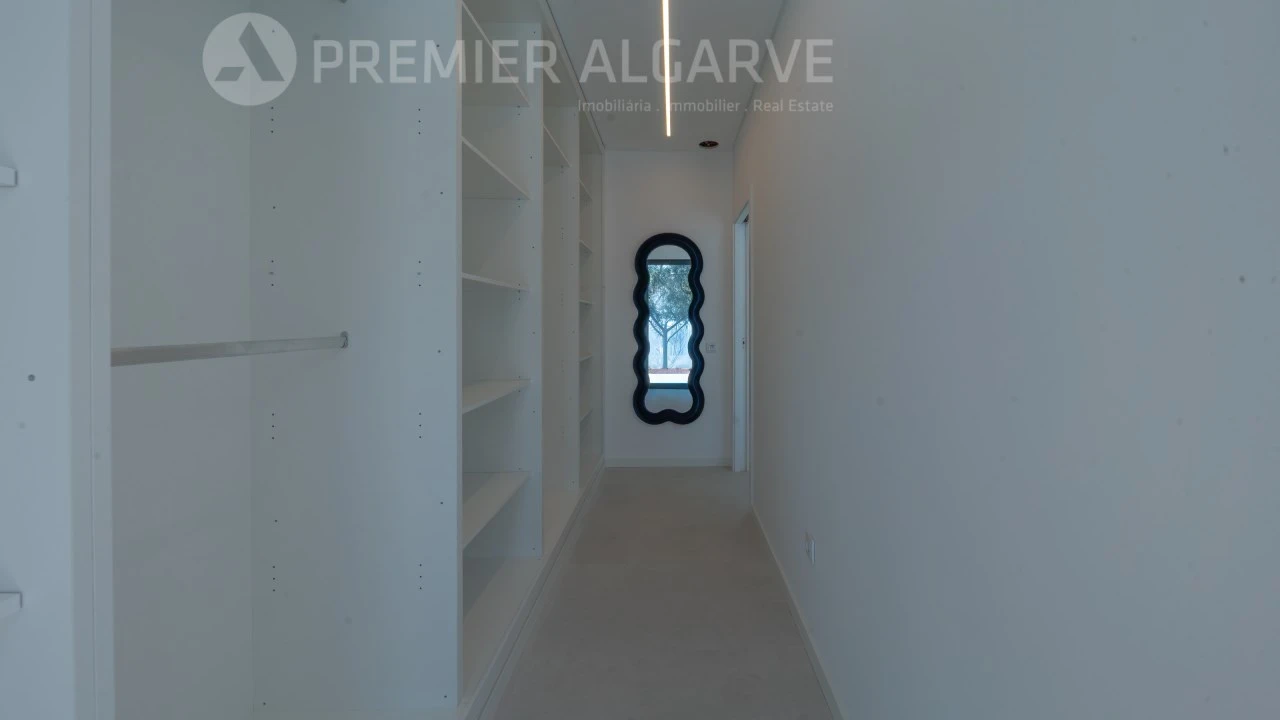 Moradia T4 para Venda em São Brás de Alportel Foto 41