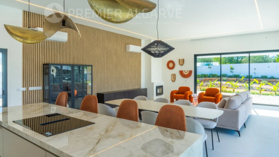 Moradia T4 para Venda em São Brás de Alportel Foto 10