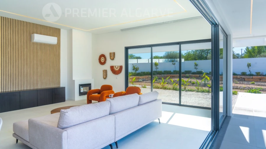 Moradia T4 para Venda em São Brás de Alportel Foto 5