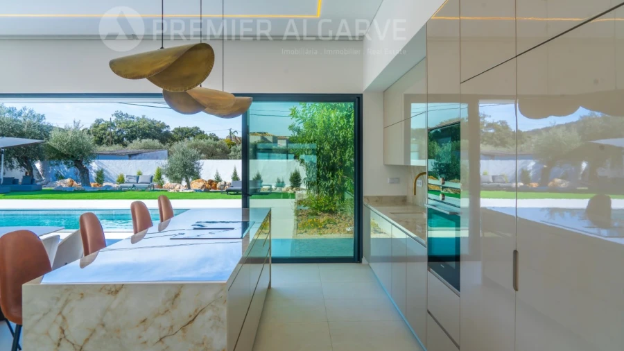 Moradia T4 para Venda em São Brás de Alportel Foto 11