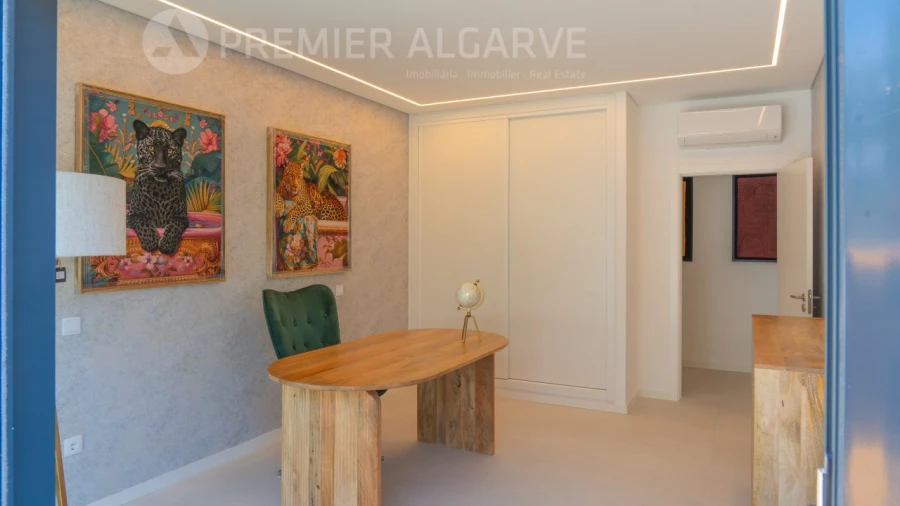 Moradia T4 para Venda em São Brás de Alportel Foto 21