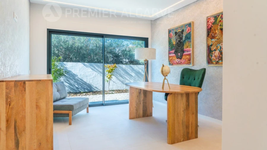 Moradia T4 para Venda em São Brás de Alportel Foto 22