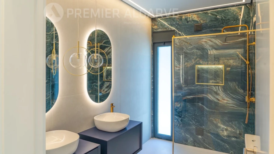 Moradia T4 para Venda em São Brás de Alportel Foto 31