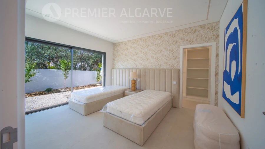 Moradia T4 para Venda em São Brás de Alportel Foto 40