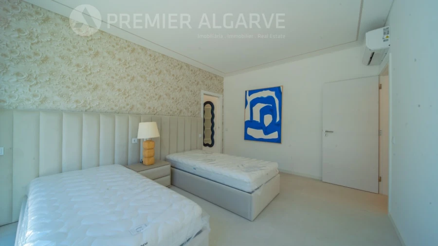 Moradia T4 para Venda em São Brás de Alportel Foto 43