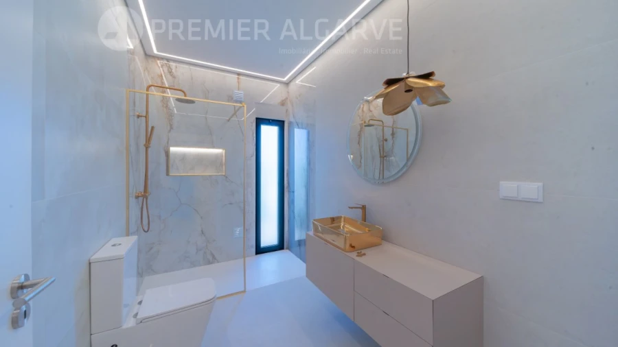 Moradia T4 para Venda em São Brás de Alportel Foto 53