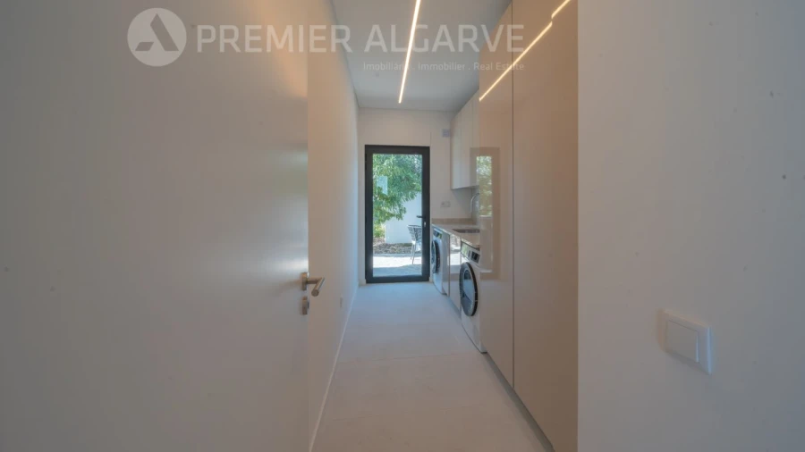 Moradia T4 para Venda em São Brás de Alportel Foto 49