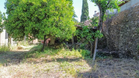 Moradia T3 para Venda em Ninho do Açor e Sobral do Campo