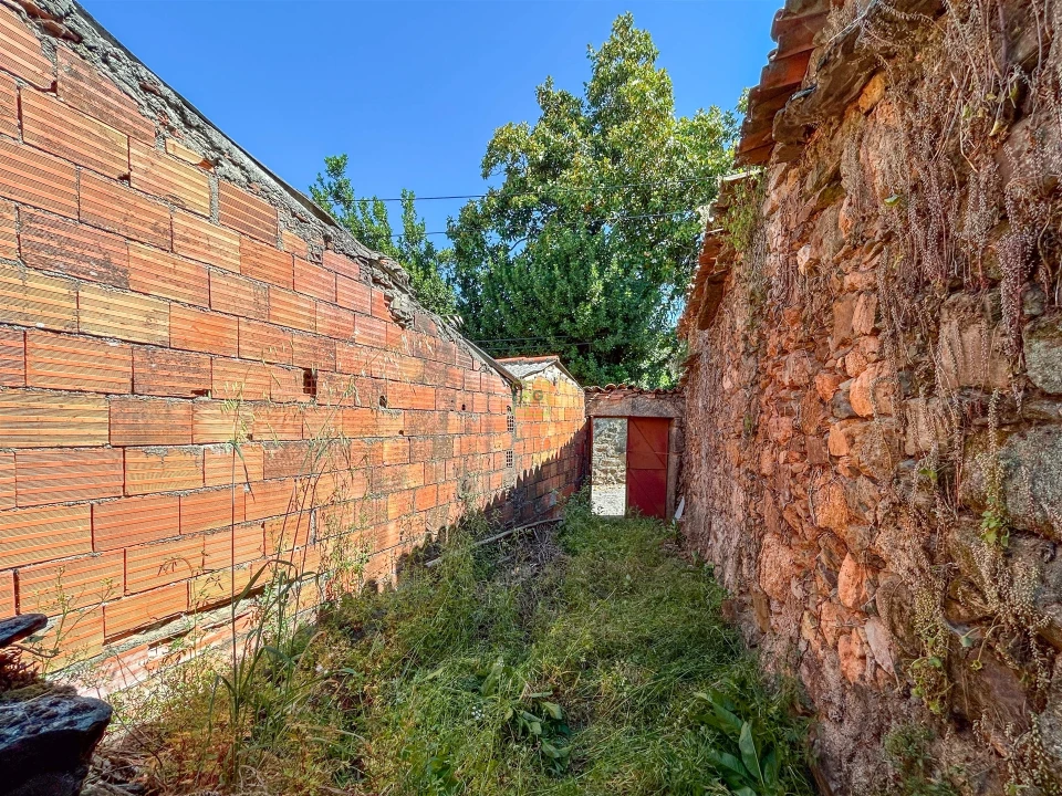 Moradia T3 para Venda em Ninho do Açor e Sobral do Campo Foto 31