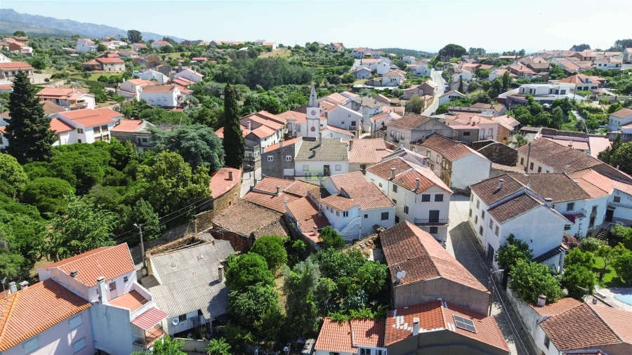 Moradia T3 para Venda em Ninho do Açor e Sobral do Campo Foto 6