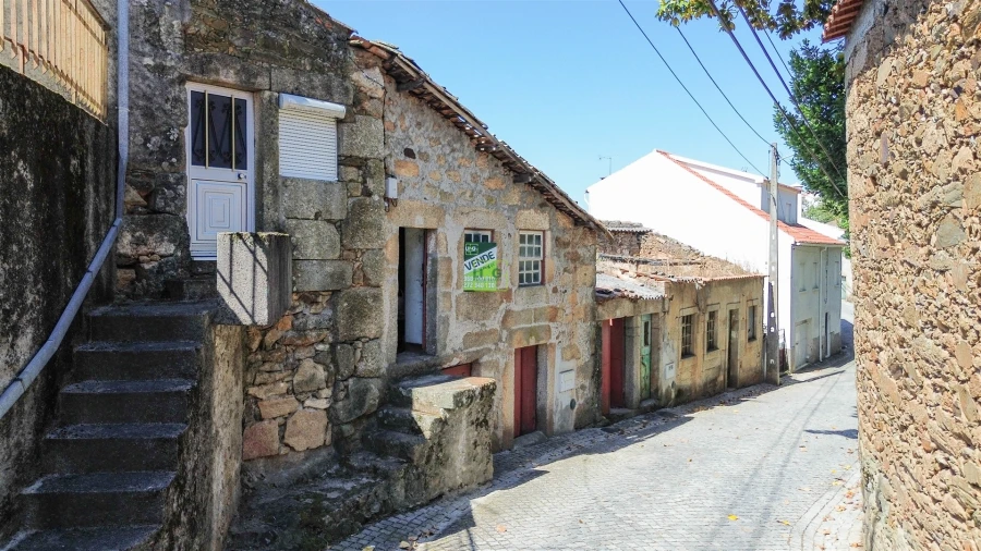 Moradia T3 para Venda em Ninho do Açor e Sobral do Campo Foto 2