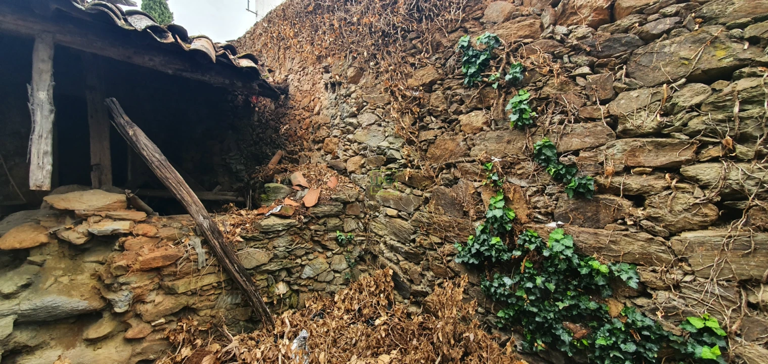 Moradia T3 para Venda em Ninho do Açor e Sobral do Campo Foto 10