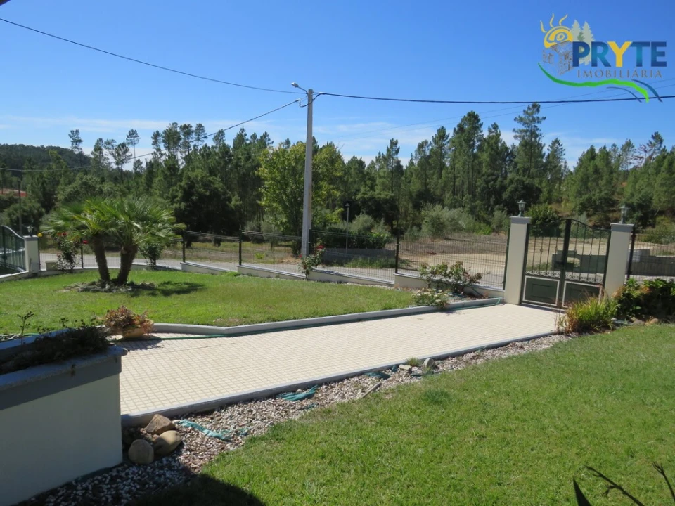 Moradia T3 para Venda em Sertã Foto 58