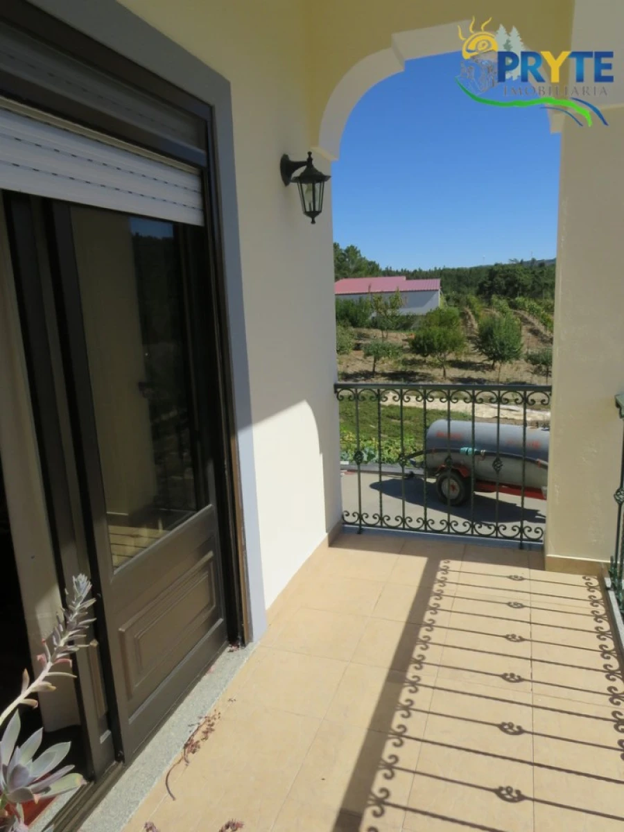 Moradia T3 para Venda em Sertã Foto 39