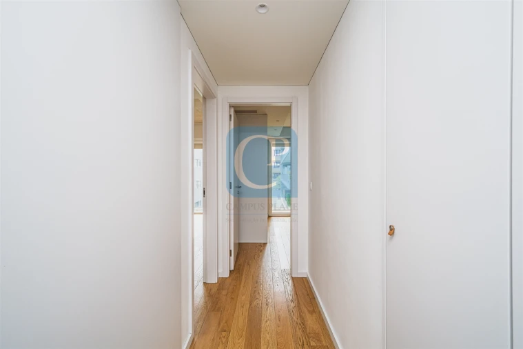 Apartamento T2 para Arrendamento em Canidelo Foto 11