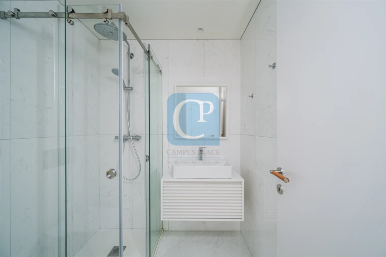 Apartamento T2 para Arrendamento em Canidelo Foto 13