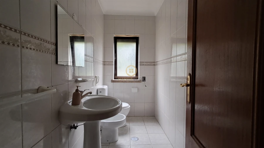 Moradia T3 para Arrendamento em Viseu Foto 28