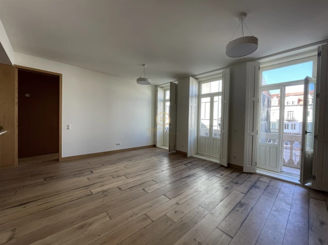 Apartamento T3 para Arrendamento em Viseu Foto 4