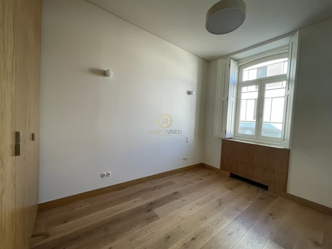 Apartamento T3 para Arrendamento em Viseu Foto 13