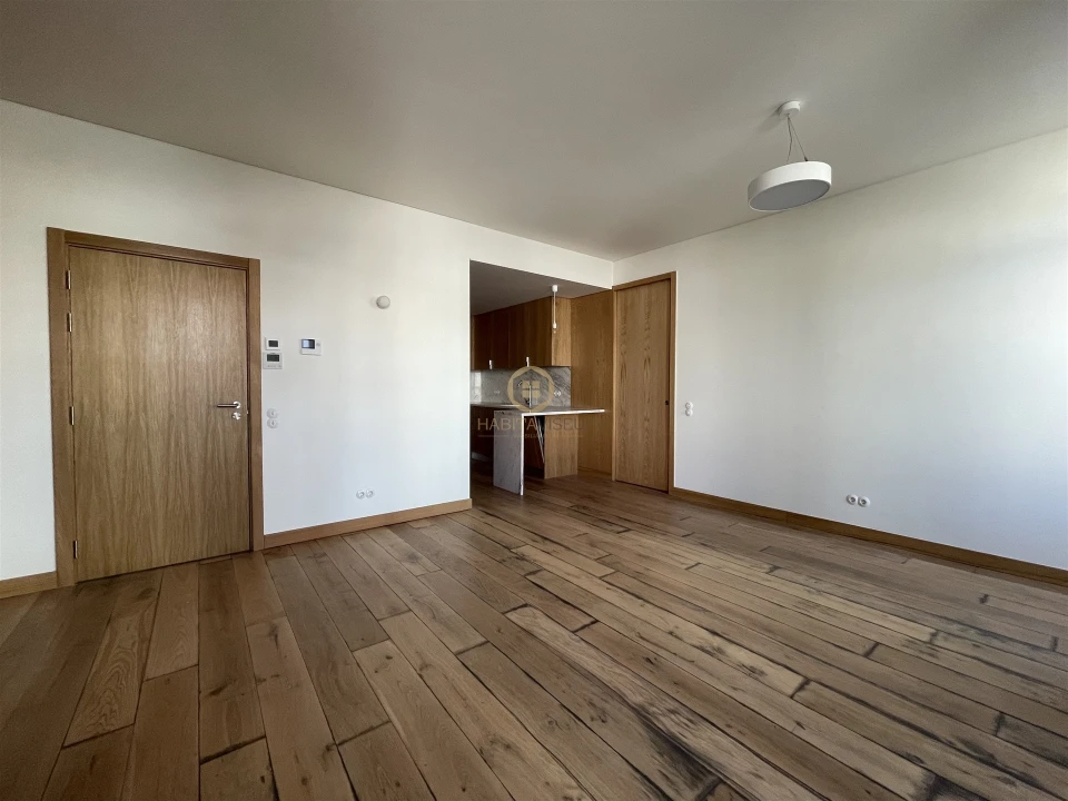 Apartamento T3 para Arrendamento em Viseu Foto 5