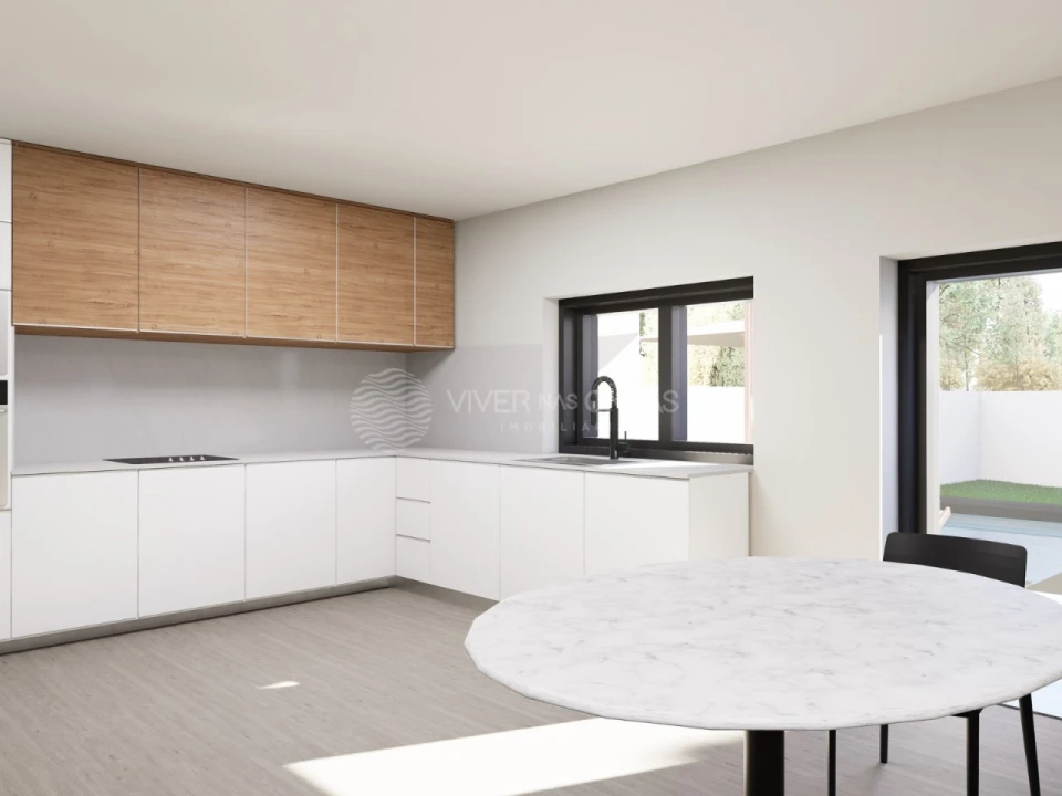 Moradia T2 para Venda em Tortosendo Foto 4