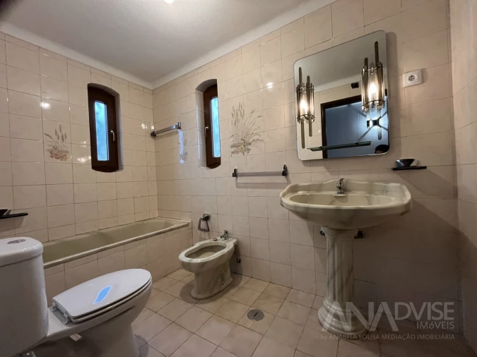 Apartamento T2 para Arrendamento em Rio de Loba Foto 10