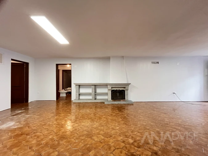 Apartamento T2 para Arrendamento em Rio de Loba Foto 6