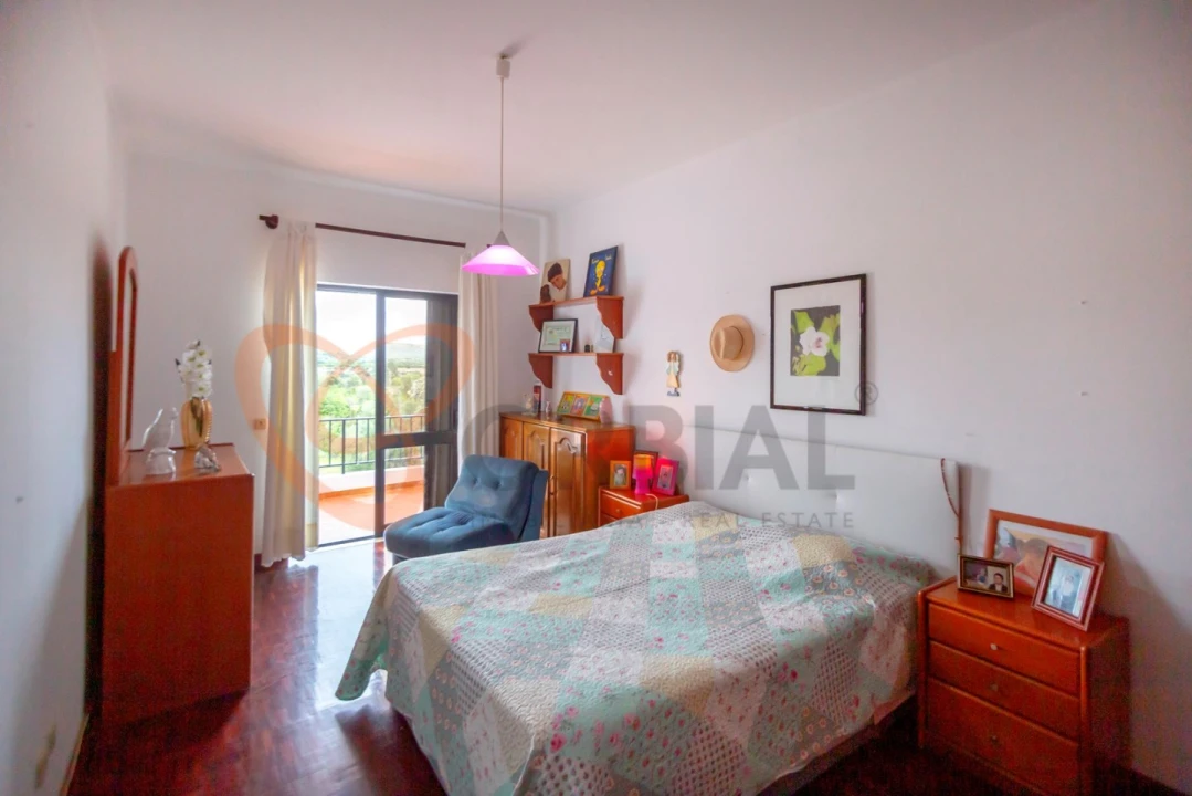 Moradia T4 para Venda em Paderne Foto 13