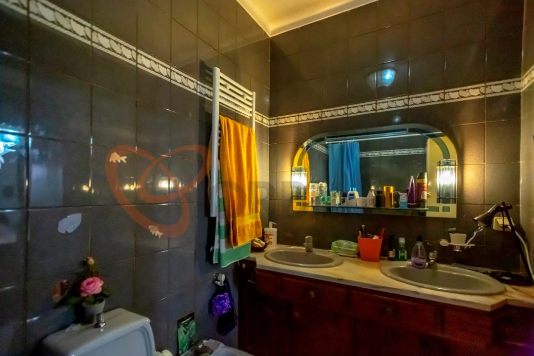 Moradia T4 para Venda em Paderne Foto 21