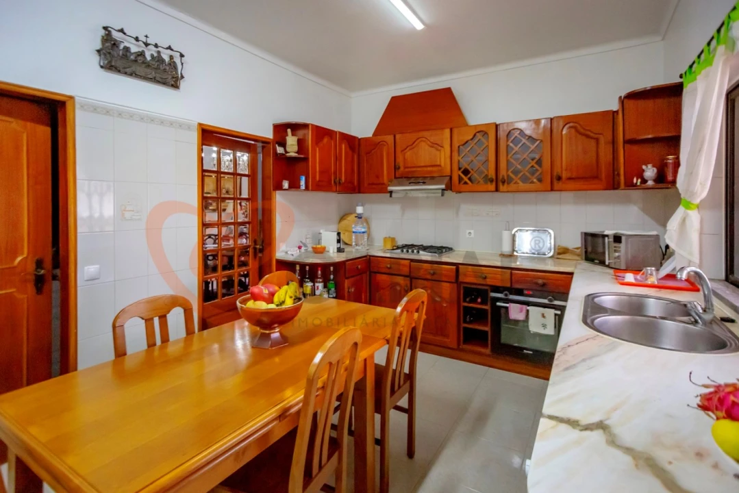 Moradia T4 para Venda em Paderne Foto 12