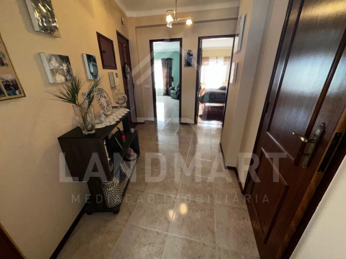 Apartamento T3 para Venda em Turquel Foto 11