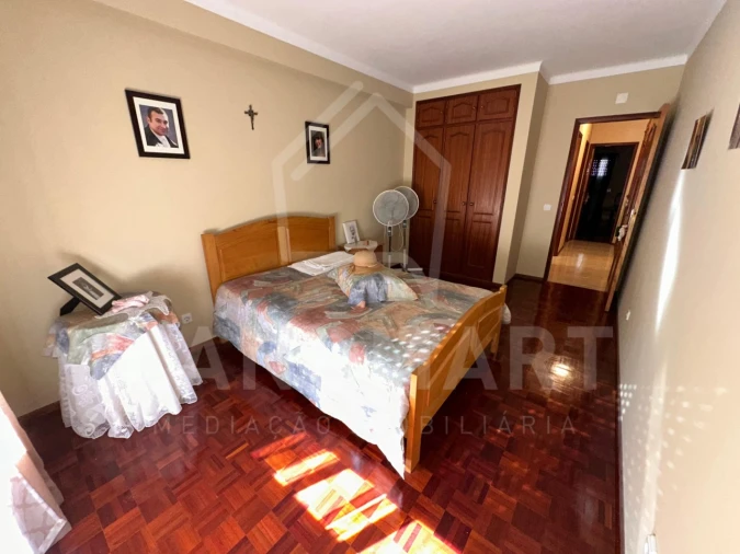 Apartamento T3 para Venda em Turquel Foto 13